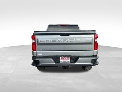 Used 2021 Chevrolet Silverado 1500 Custom image 6