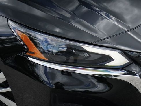 Used 2025 Nissan Altima 2.5 S FWD image 2