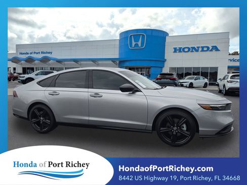 Used 2024 Honda Accord Sport image 1