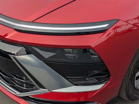 Used 2025 Hyundai Sonata SEL image 11