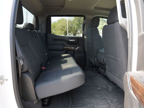 Used 2021 GMC Sierra 1500 SLE image 23