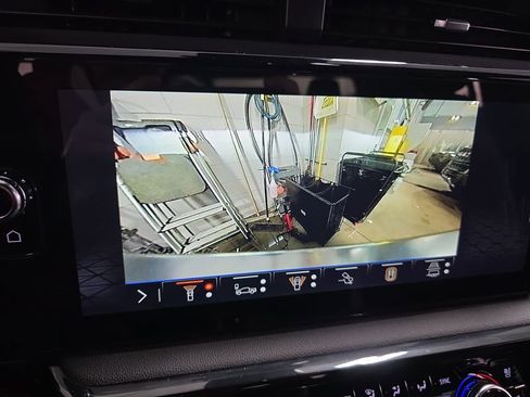 New 2026 GMC Sierra 1500 AT4 w/ AT4 Premium Package image 23