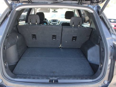 Used 2019 Chevrolet Equinox LT FWD image 10
