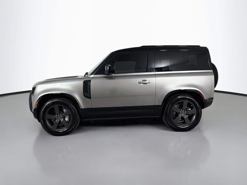 Used 2022 Land Rover Defender 90 X-Dynamic S AWD/4WD image 8