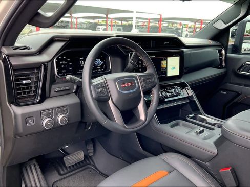 Used 2026 GMC Sierra 2500 AT4 w/ AT4 Premium Plus Package image 18