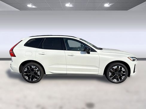 New 2026 Volvo XC60 T8 Plus w/ Protection Package Premier image 8