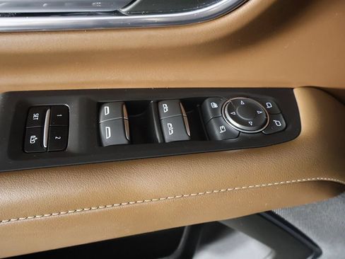 Used 2024 Chevrolet Suburban High Country w/ Advanced Technology Package AWD/4WD image 46