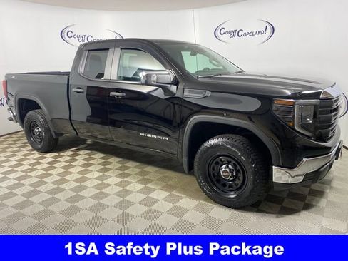 Certified 2023 GMC Sierra 1500 Pro w/ Convenience Package AWD/4WD image 9