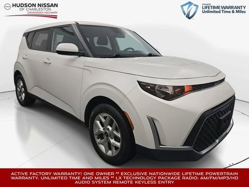 Used 2024 Kia Soul LX w/ Option Group 015 image 1