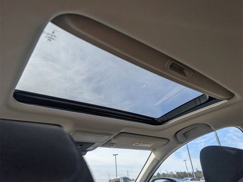 New 2025 Honda Accord SE image 30