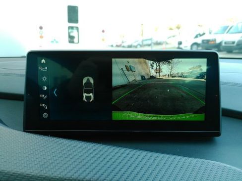 Used 2019 BMW i8 Roadster image 8