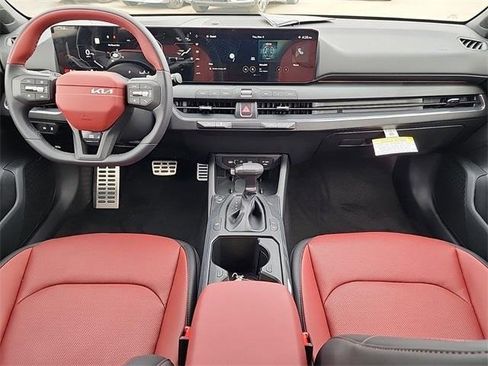 New 2025 Kia K4 GT-Line Turbo image 18
