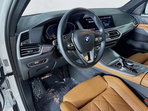 Certified 2023 BMW X5 sDrive40i w/ Parking Assistance Package image 9