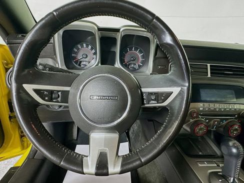 Used 2011 Chevrolet Camaro LT image 12