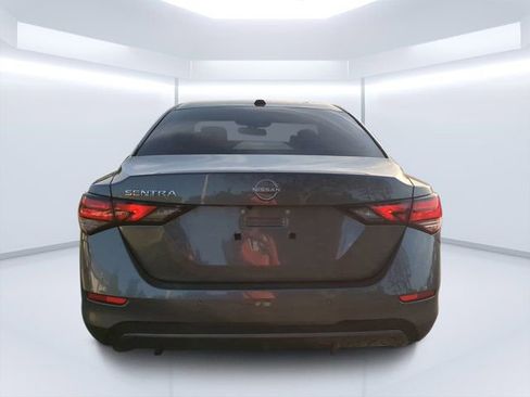 Used 2025 Nissan Sentra SV w/ Trunk Package FWD image 4