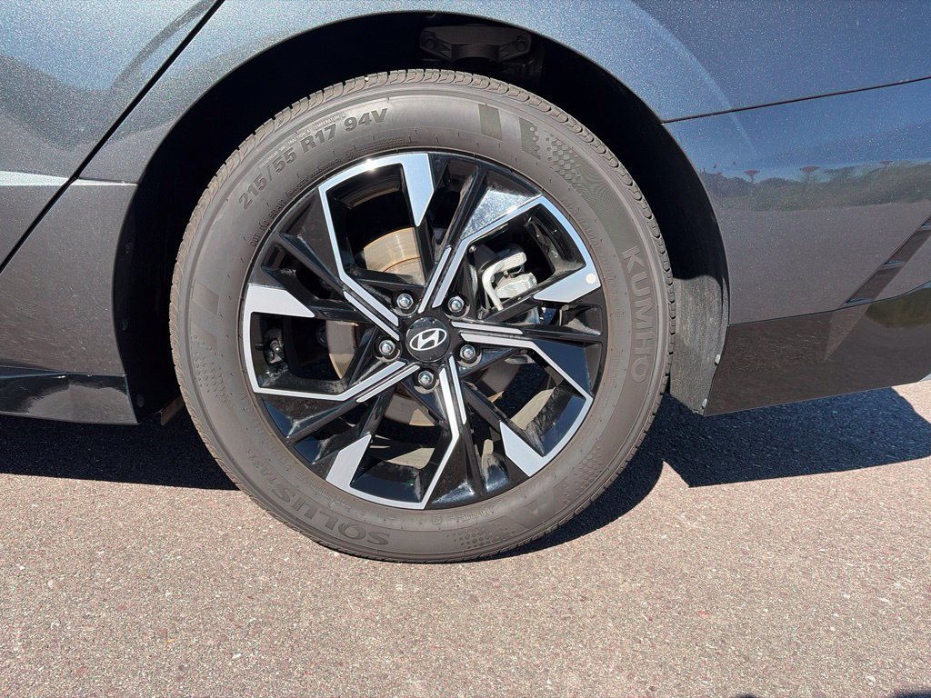 Certified 2025 Hyundai Sonata SEL FWD image 36