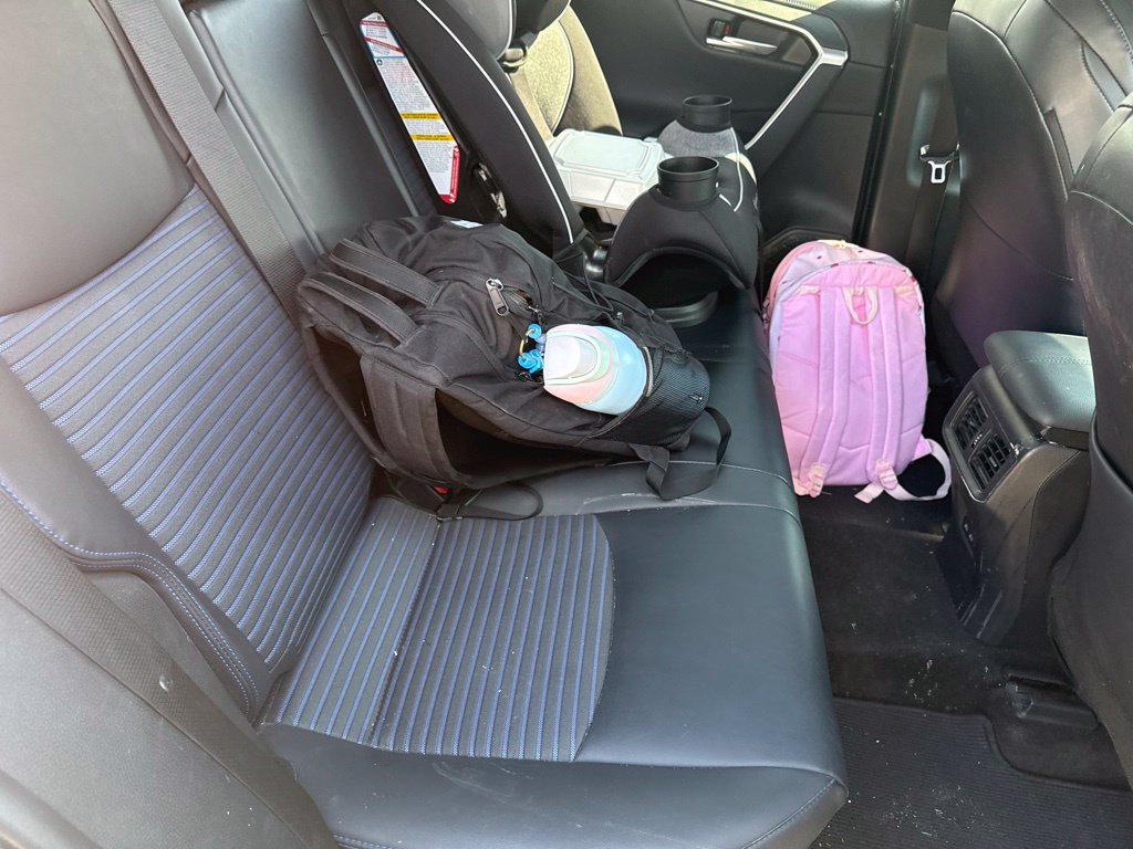 Used 2023 Toyota RAV4 XSE AWD/4WD image 8
