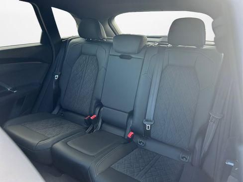 New 2025 Audi SQ5 Premium Plus image 12