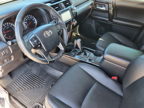 Used 2015 Toyota 4Runner Trail Premium AWD/4WD image 10