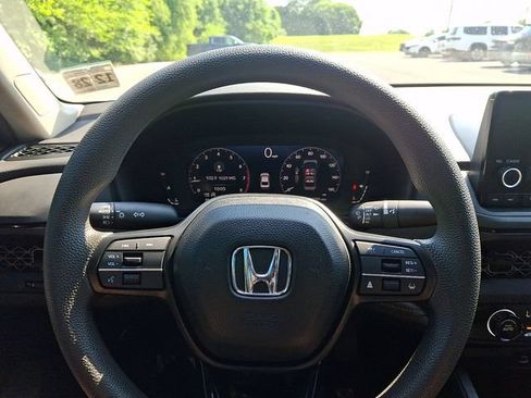 Used 2024 Honda Accord LX image 18