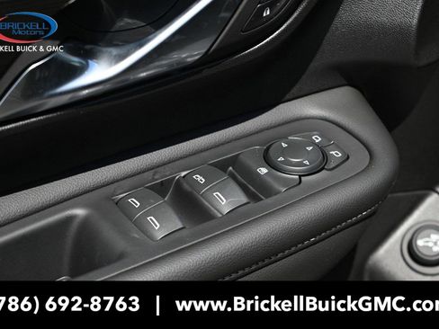 New 2024 GMC Terrain SLT w/ Elevation Edition image 26