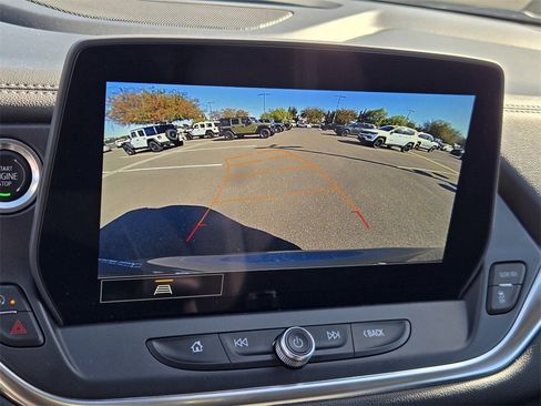 Used 2025 Chevrolet Blazer LT image 15