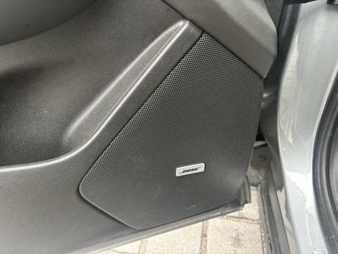 Certified 2025 Cadillac XT6 Premium Luxury image 13