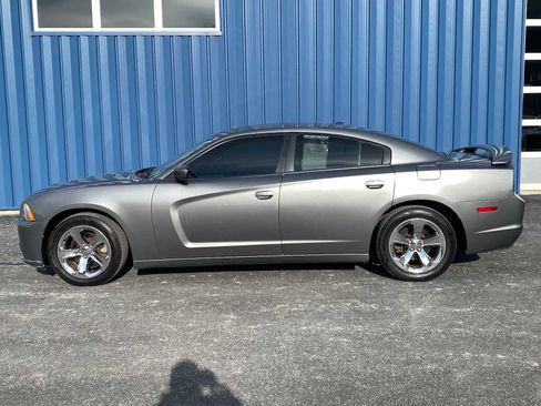 Used 2012 Dodge Charger SE w/ Sport Appearance Group image 14