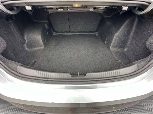 Used 2024 Chevrolet Malibu LT image 33