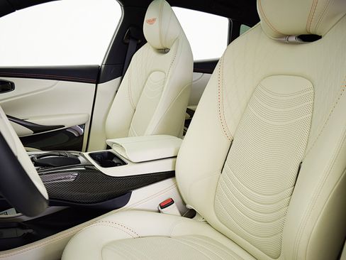 Used 2022 Aston Martin DBX DBX image 54