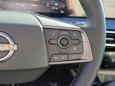 New 2026 Nissan Sentra SL w/ Floor Mat Package image 7