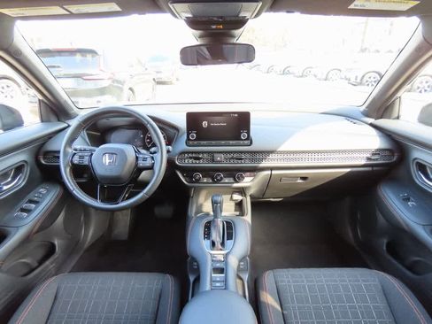 Used 2024 Honda HR-V Sport image 18