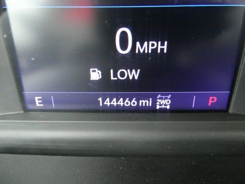 Used 2020 Chevrolet Silverado 1500 RST w/ All-Star Edition image 30