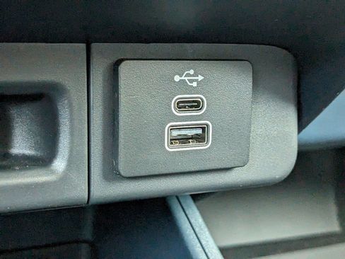 New 2025 Ford Maverick Tremor AWD/4WD image 24