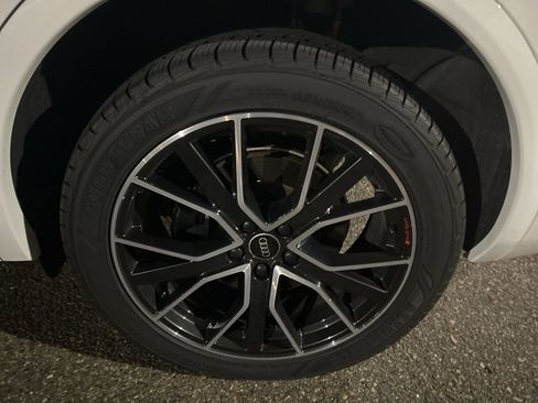 Used 2022 Audi SQ5 Premium Plus image 10