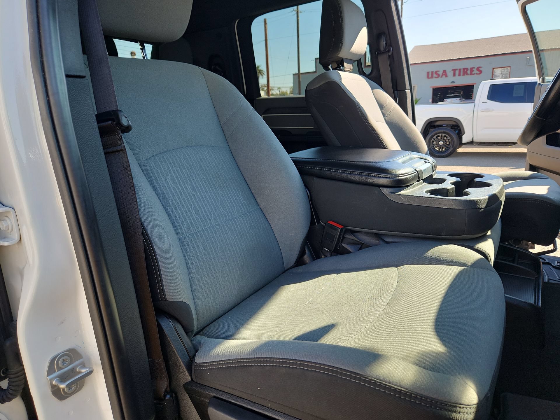 Certified 2022 RAM 2500 Big Horn AWD/4WD image 24
