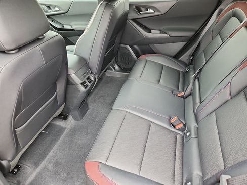 New 2026 Chevrolet Equinox RS w/ Convenience Package III AWD/4WD image 10