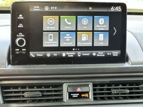 Used 2024 Honda Pilot TrailSport image 13