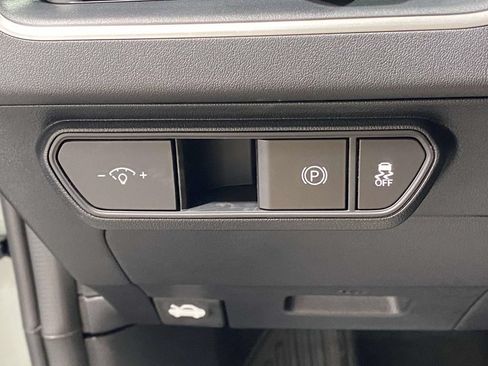 New 2026 Kia K4 FWD image 21