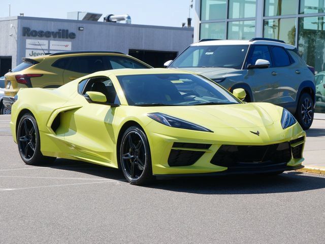 Used 2024 Chevrolet Corvette Stingray Coupe RWD image 23