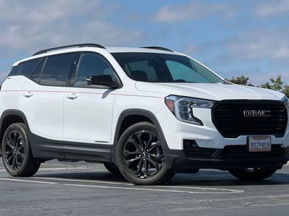 Used 2022 GMC Terrain SLT w/ Elevation Edition
