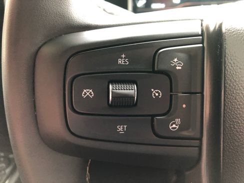 Used 2025 GMC Sierra 3500 AT4 w/ AT4 Premium Plus Package AWD/4WD image 33