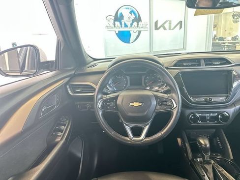 Used 2023 Chevrolet TrailBlazer ACTIV w/ Convenience Package AWD/4WD image 13