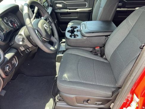 Used 2026 RAM 2500 Big Horn AWD/4WD image 9