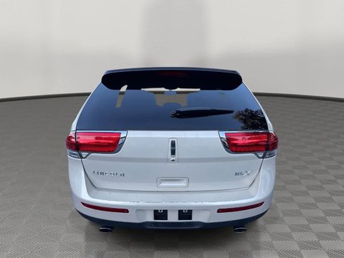 Used 2015 Lincoln MKX FWD w/ Equipment Group 102A image 4