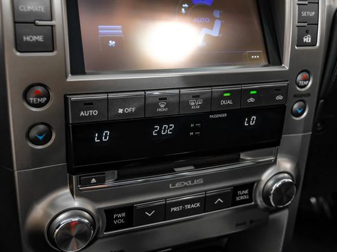 Used 2014 Lexus GX 460 AWD/4WD image 23