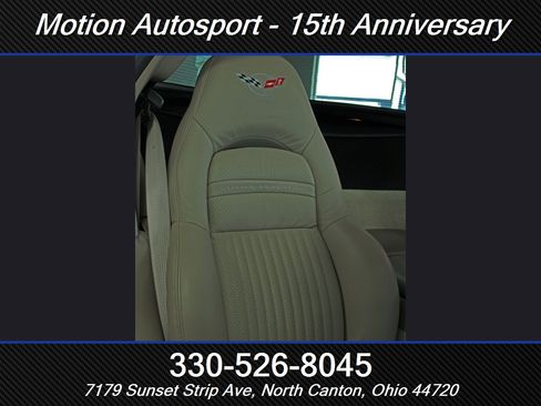 Used 2004 Chevrolet Corvette Coupe w/ Preferred Equipment Group RWD image 36