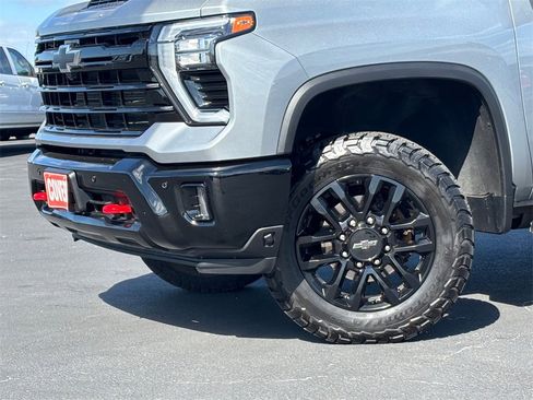 Certified 2025 Chevrolet Silverado 2500 LT w/ Trail Boss Package image 3