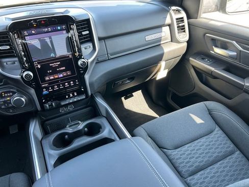 New 2026 RAM 1500 Big Horn AWD/4WD image 32