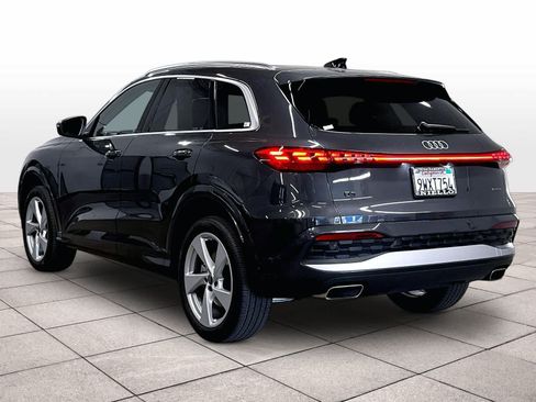 Certified 2025 Audi Q5 Premium w/ Premium Plus AWD/4WD image 14